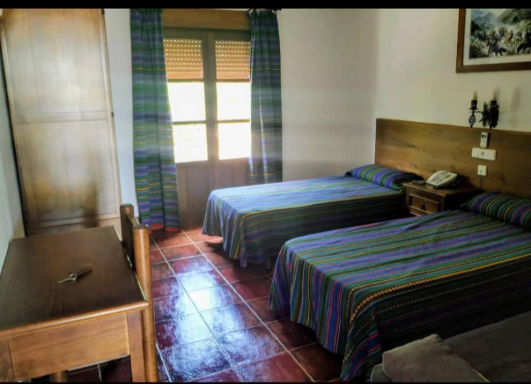 Posada De Jose Mª El Tempranillo Alameda Exteriér fotografie